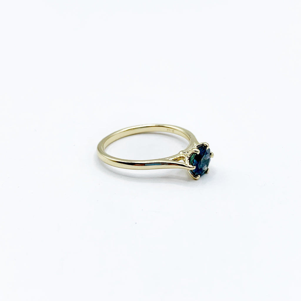 Sapphire Solitaire on a Golden Band