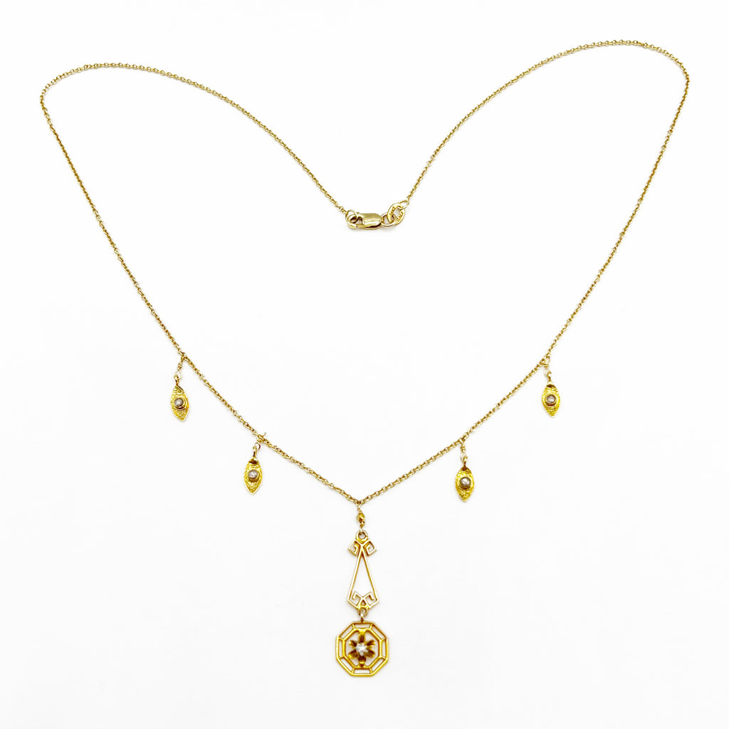 Delicate Renaissance Necklace with Diamond Droplets