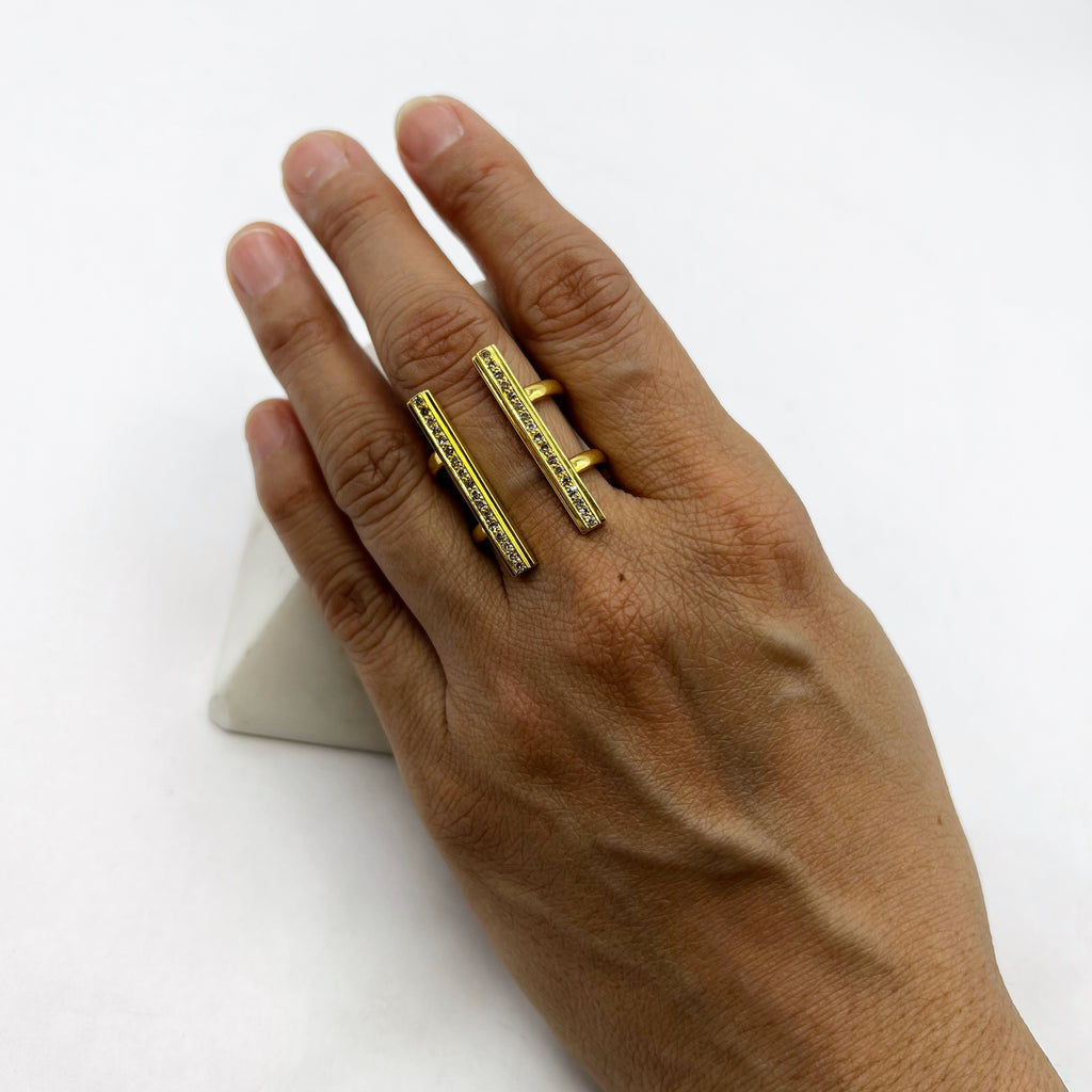 Parallel Bar Diamond Ring