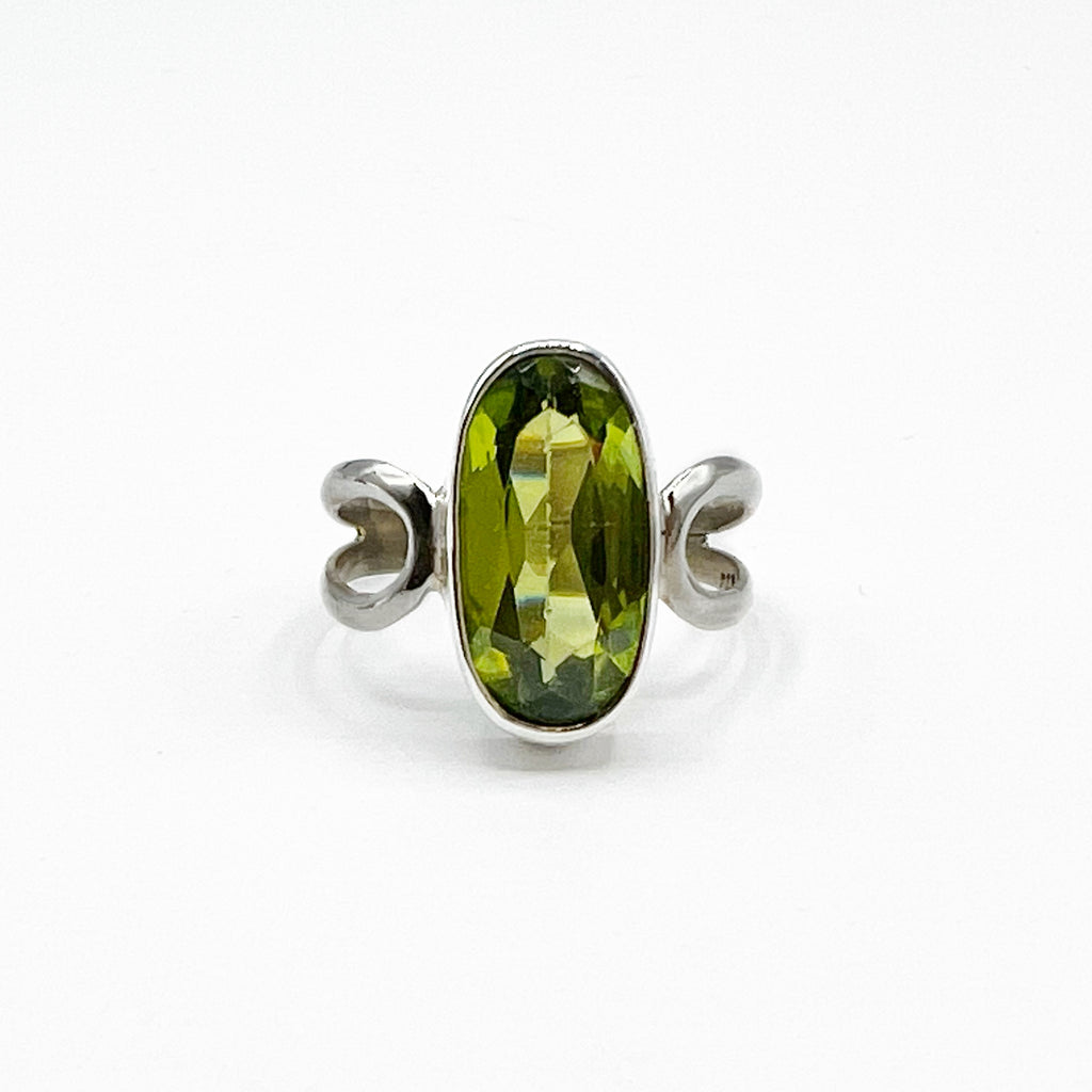 Oval Peridot Ring