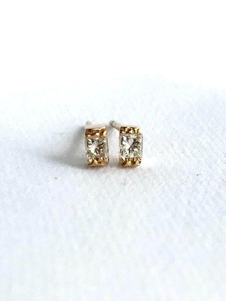 Diamond Baguette Stud Earrings in 14K Yellow Gold