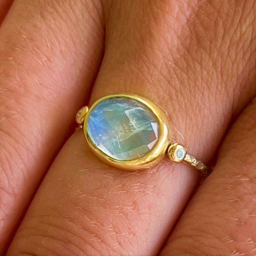 Moonstone and Diamonds 14 Karat Yellow Gold Hammered Ring