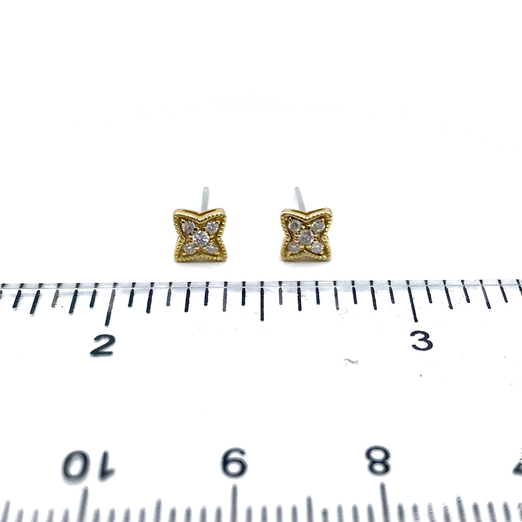 Gold Stud Diamond Star Earrings