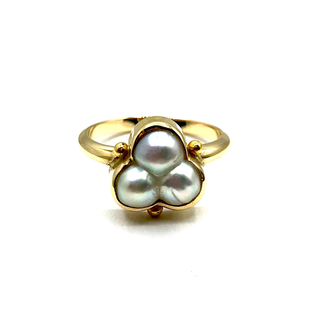 Three pearl 14k gold ring