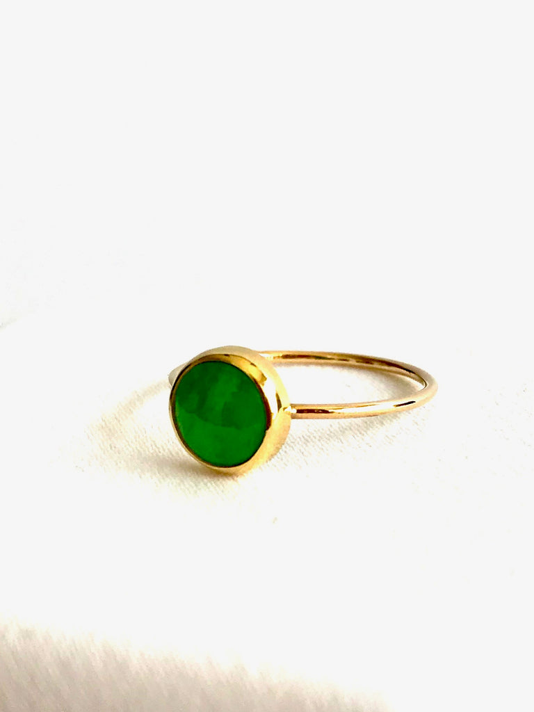 Grassy Green Jade on a Golden Band