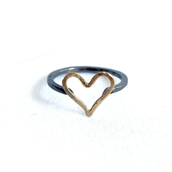 Heart Ring in Gold and Oxidized Silver