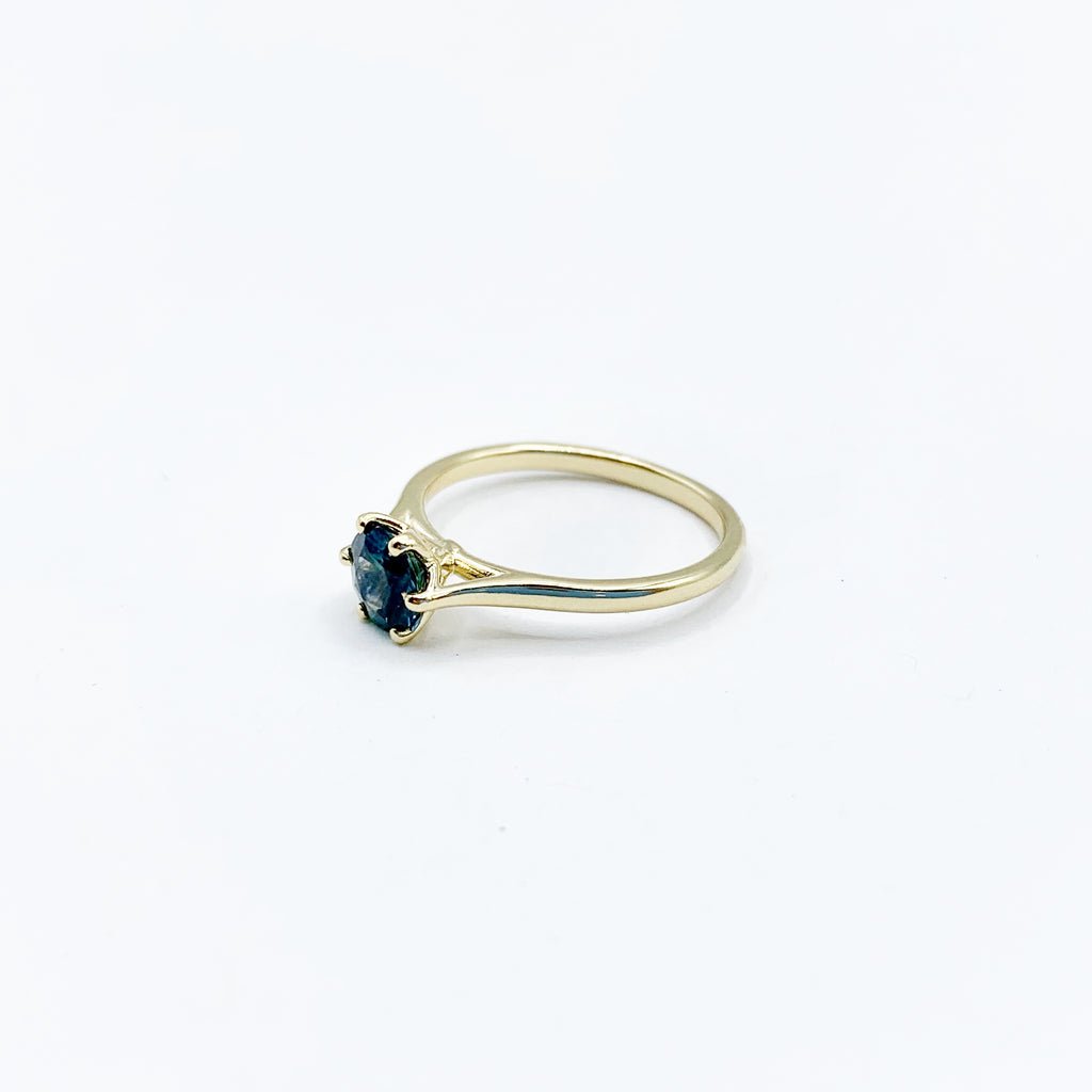 Sapphire Solitaire on a Golden Band