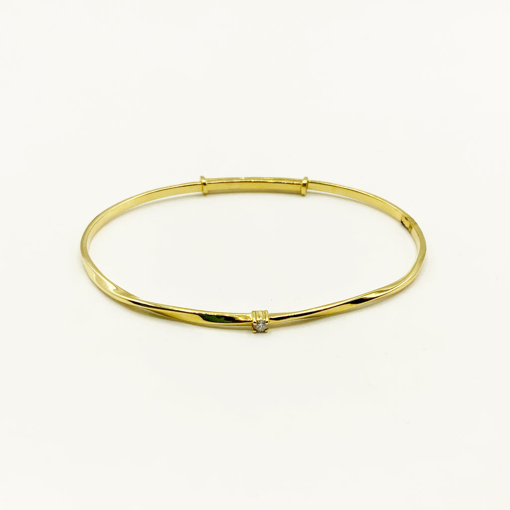 Diamond Bangle Bracelet With Hammered Texture