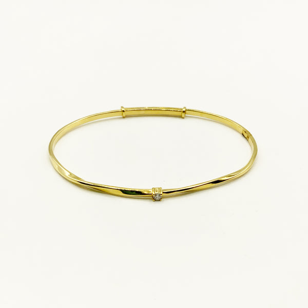 Diamond Bangle Bracelet With Hammered Texture