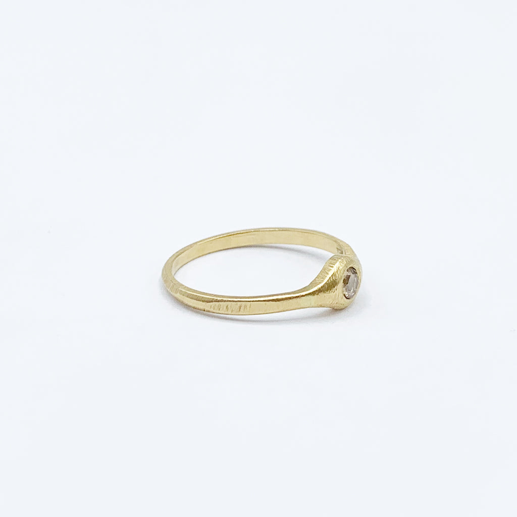 18 Karat Yellow Satin Gold Diamond Ring
