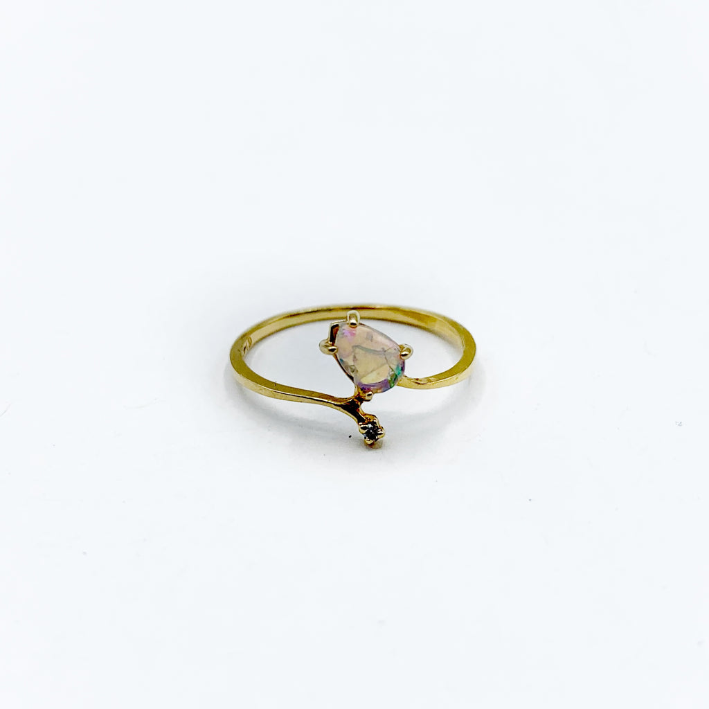 14 Karat Yellow Gold Ring with One Pear Opal and One Round Diamond