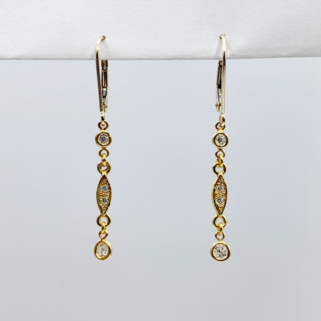 18 Karat Yellow Gold Diamond Drops with 14 Karat Yellow Gold Lever Back Earrings