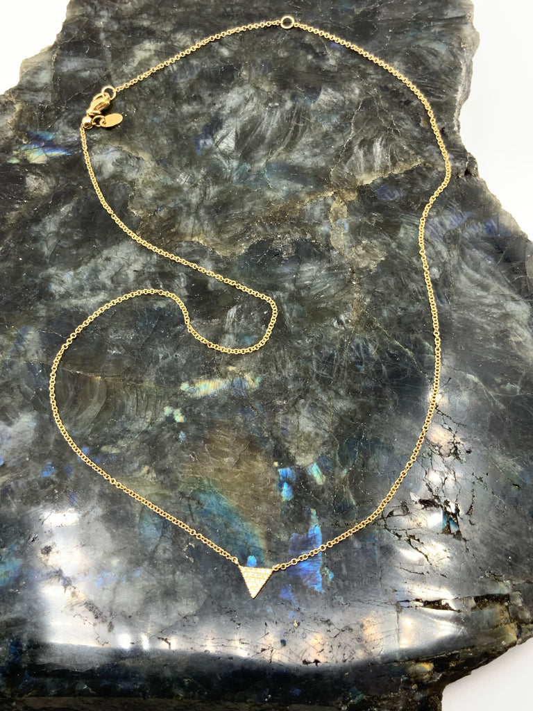 Golden Diamond Triangle