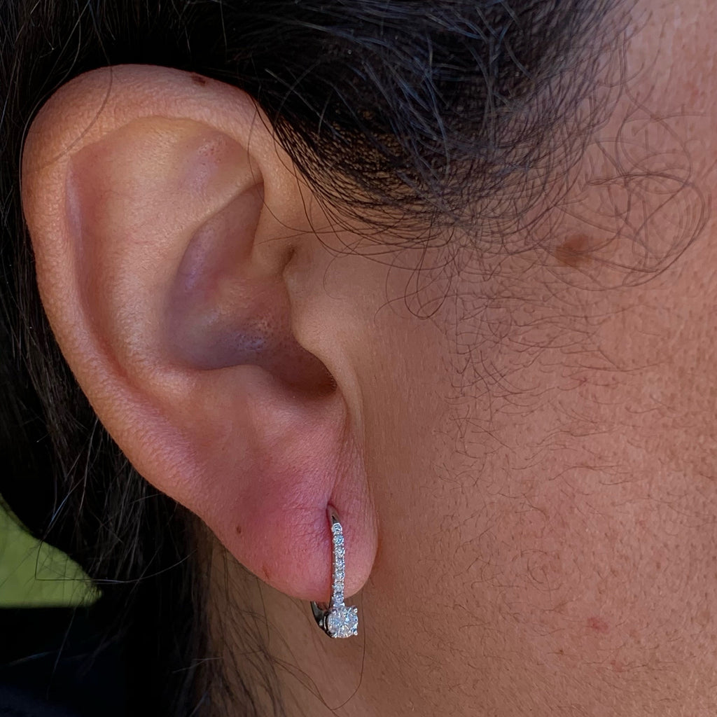 White Diamonds set in White Gold