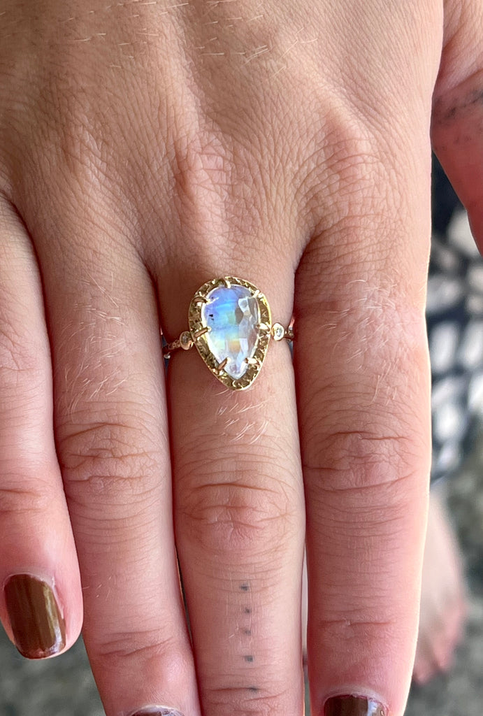 Moonstone Teardrop 14 Karat Yellow Gold with Diamonds Ring