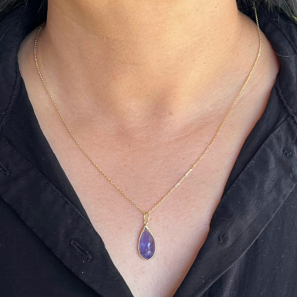 Teardrop Tanzanite with Gold