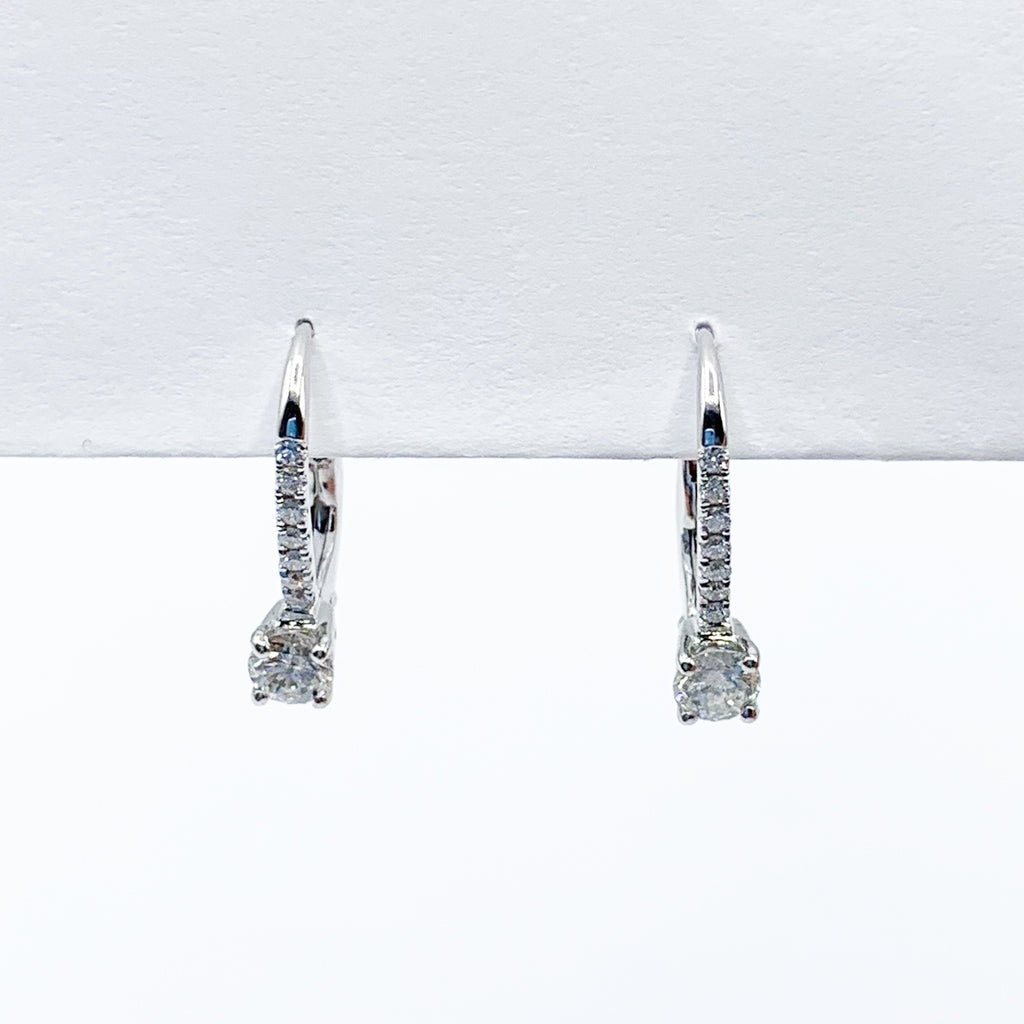 White Diamonds set in White Gold
