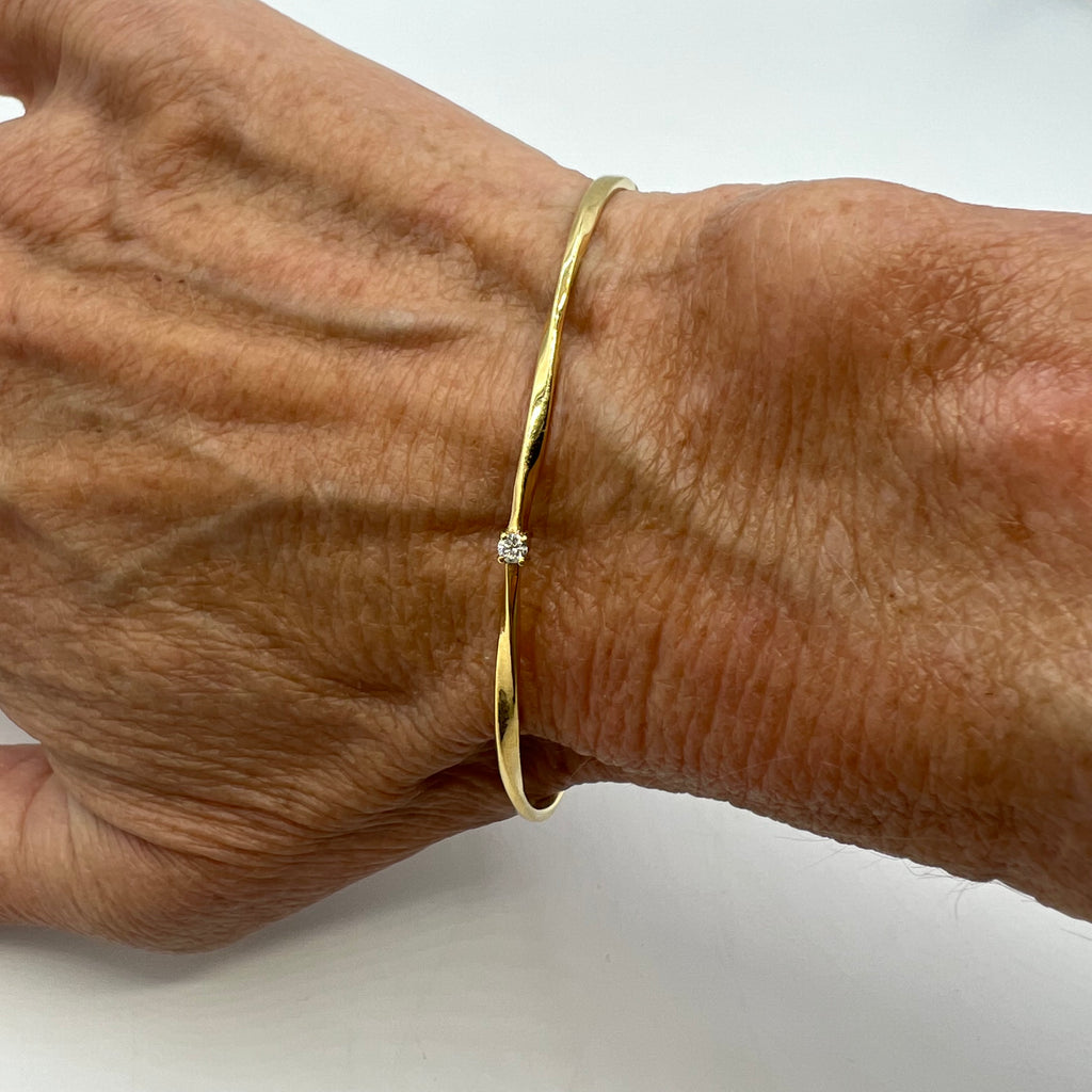 Diamond Bangle Bracelet With Hammered Texture